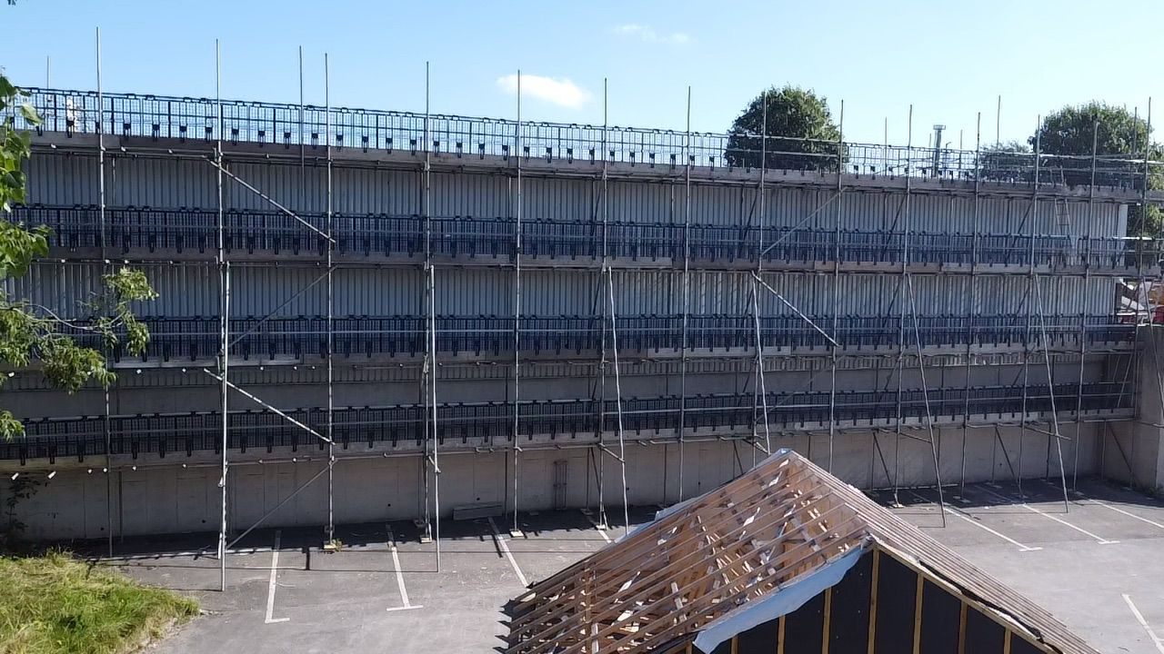 Multi-storey commercial access · Leeds